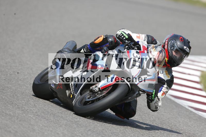 Archiv-2025/49 26.08.2025 Cornu Master School ADR/rot-rouge/311